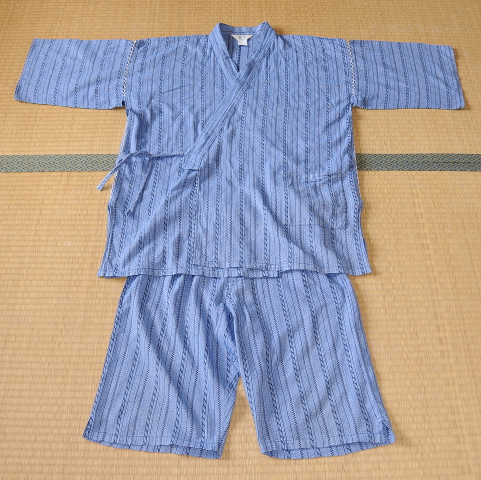 Jinbei in light blue with stripes